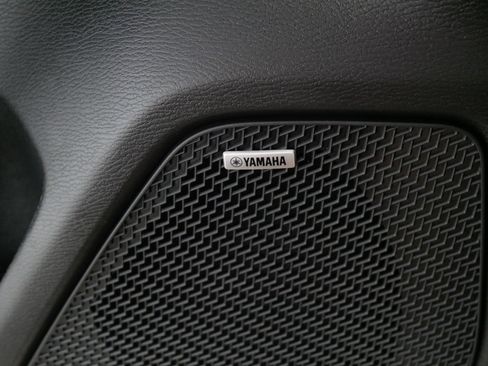 Used 2025 Mitsubishi Outlander SE AWD/4WD image 27