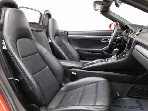Used 2017 Porsche 718 Boxster S image 4