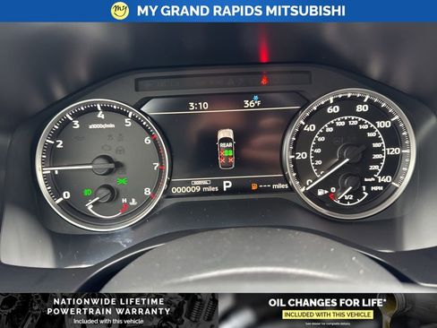 New 2026 Mitsubishi Outlander SE image 21