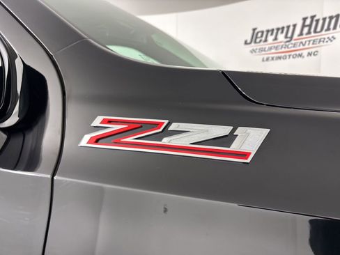 Used 2023 Chevrolet Tahoe Z71 image 35