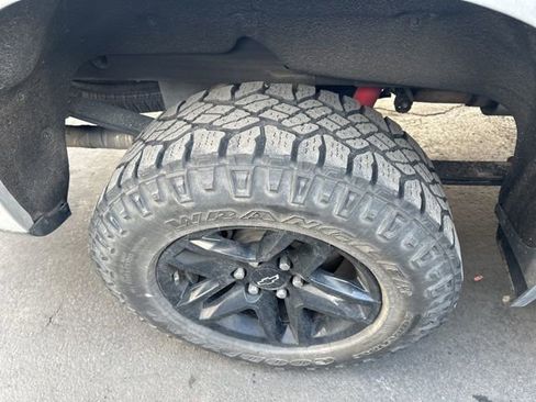 Used 2021 Chevrolet Silverado 1500 LT Trail Boss w/ Bed Protection Package image 14