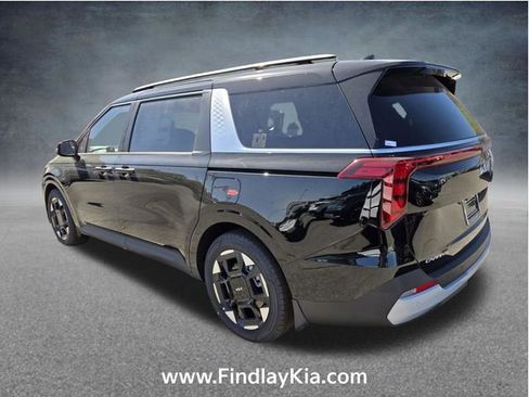 New 2026 Kia Carnival EX FWD image 6