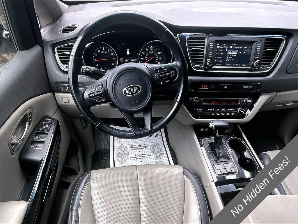 Used 2018 Kia Sedona EX FWD image 5