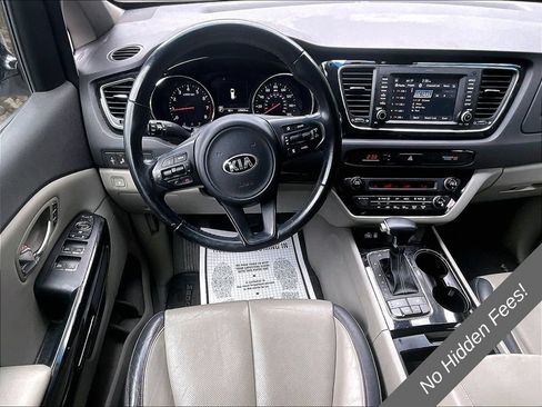 Used 2018 Kia Sedona EX FWD image 5