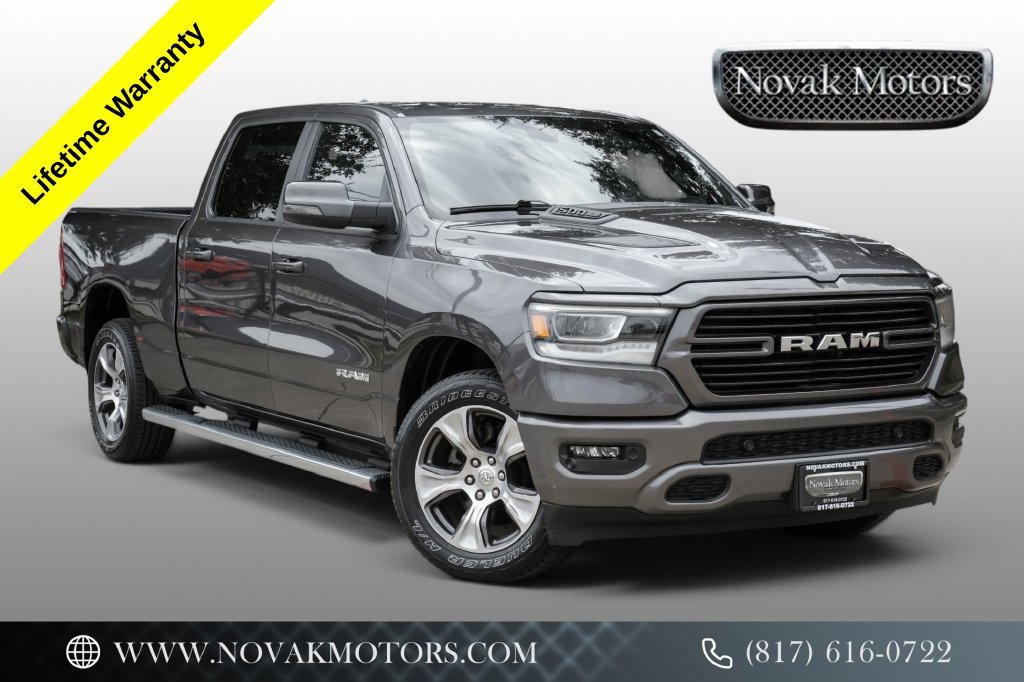 Used 2023 RAM 1500 Laramie AWD/4WD image 1