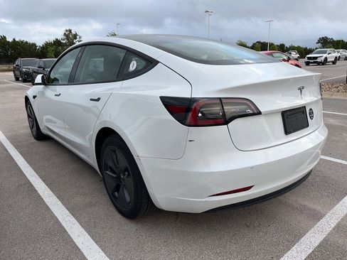 Used 2022 Tesla Model 3 image 4