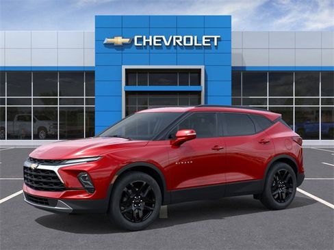 New 2025 Chevrolet Blazer LT w/ Sound & Technology Package image 2