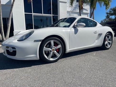 Used 2007 Porsche Cayman S image 2