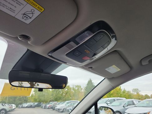 Used 2023 Hyundai Santa Fe SEL image 30