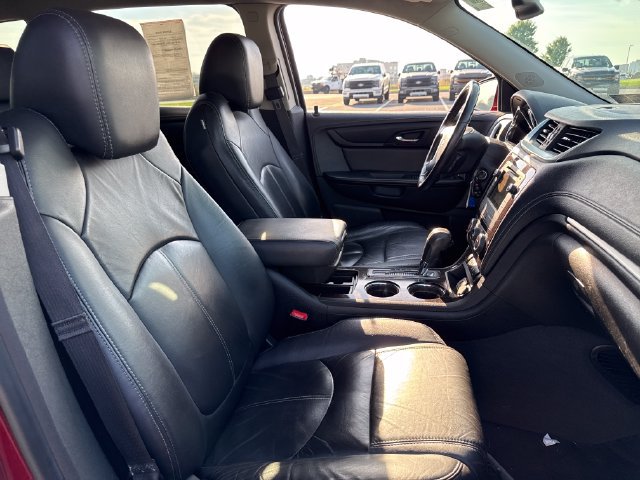 Used 2016 Chevrolet Traverse LT AWD/4WD image 13
