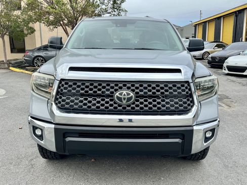 Used 2018 Toyota Tundra SR5 image 2