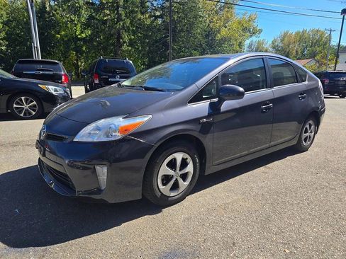 Used 2012 Toyota Prius Three FWD image 11