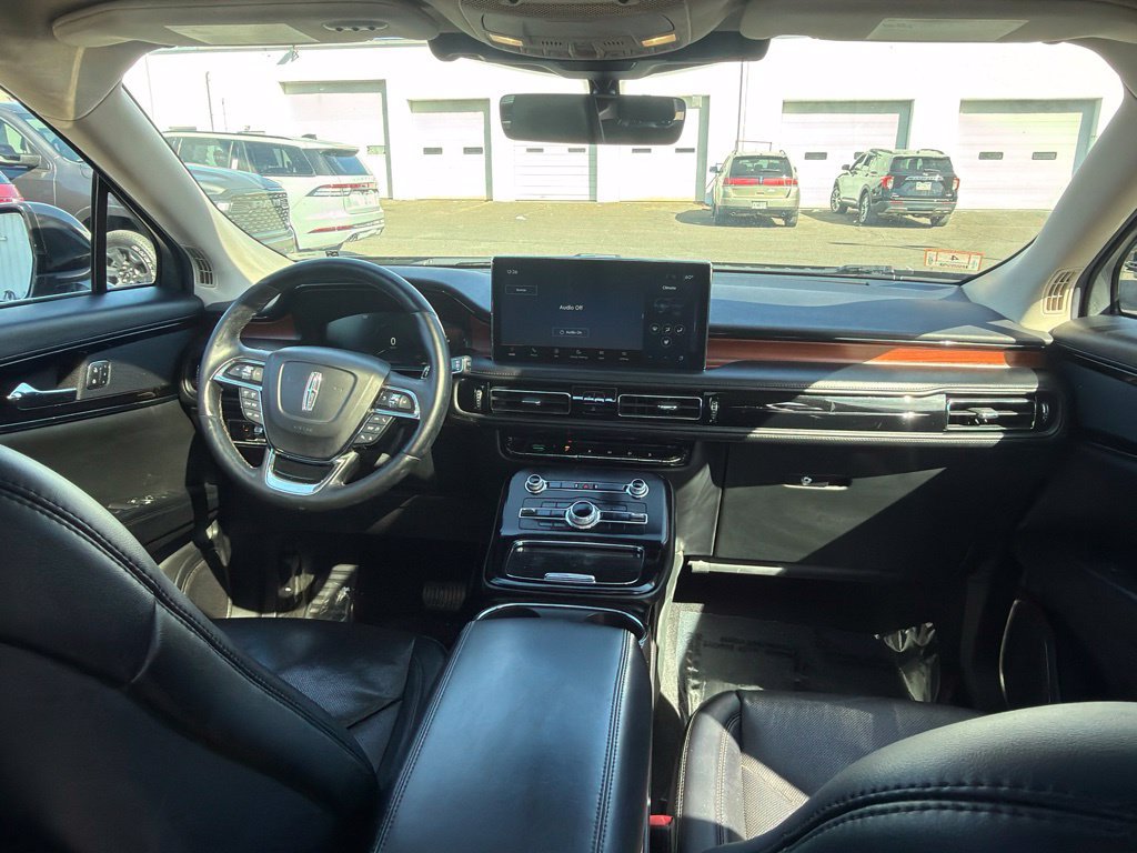 Used 2022 Lincoln Nautilus Reserve w/ Monochromatic Package AWD/4WD image 20