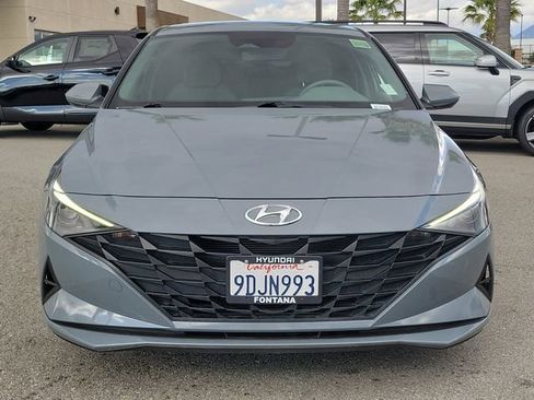 Certified 2023 Hyundai Elantra SE image 24