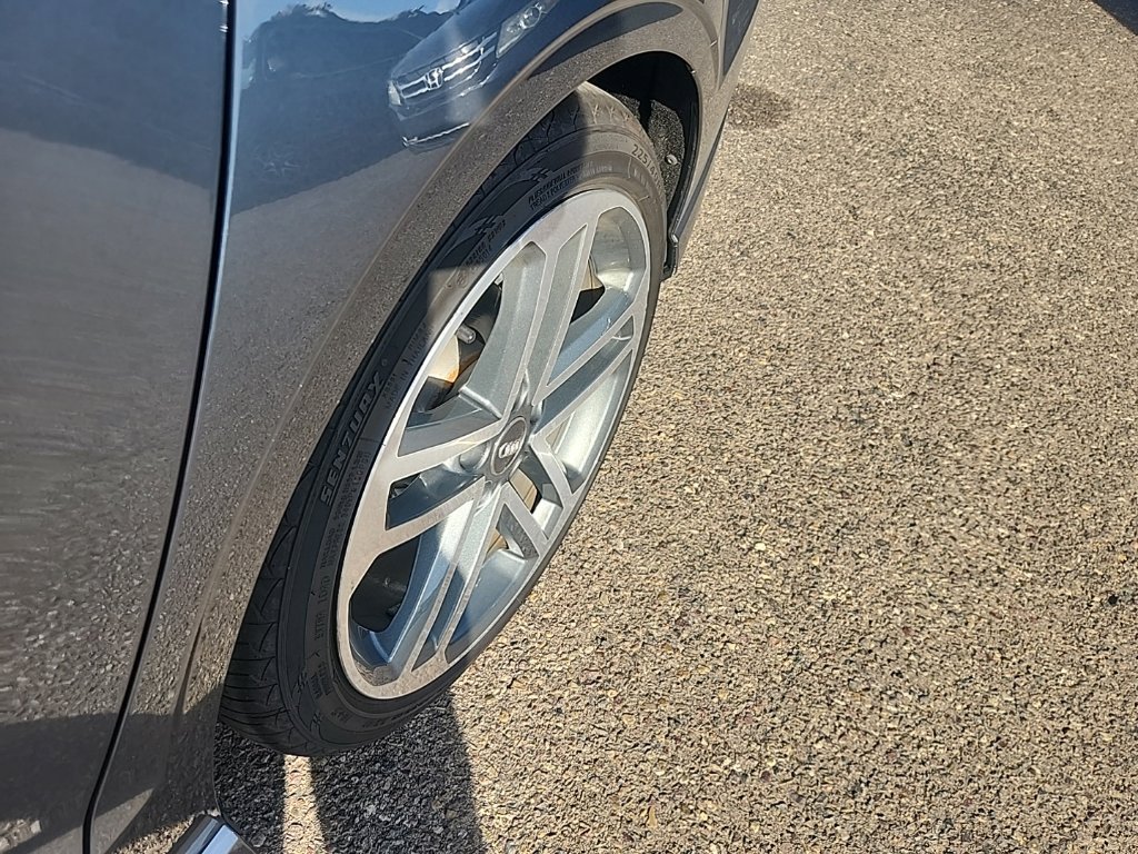 Used 2018 Audi A3 2.0T Premium Plus w/ Premium Plus Package FWD image 8