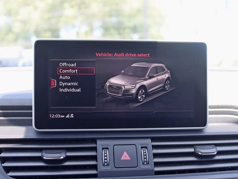 Used 2018 Audi Q5 2.0T Premium Plus w/ Premium Plus Package AWD/4WD image 25