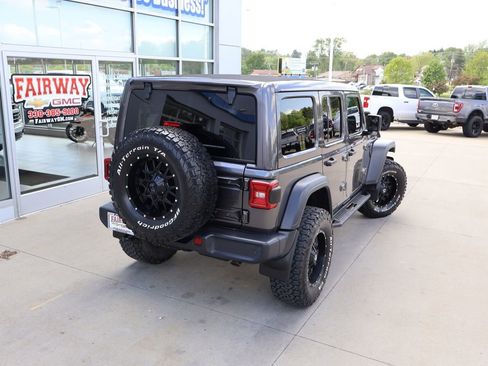 Used 2020 Jeep Wrangler Unlimited Sport AWD/4WD image 38