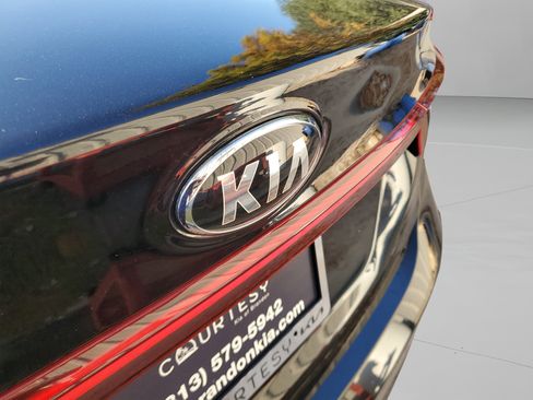 Used 2021 Kia Forte LXS image 28