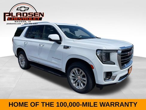 Used 2024 GMC Yukon SLT w/ SLT Luxury Package AWD/4WD image 7