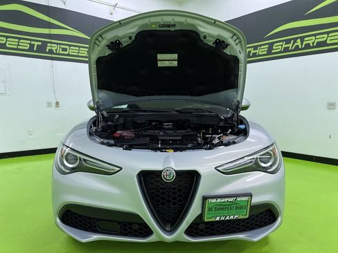 Used 2022 Alfa Romeo Stelvio Sprint AWD/4WD image 4