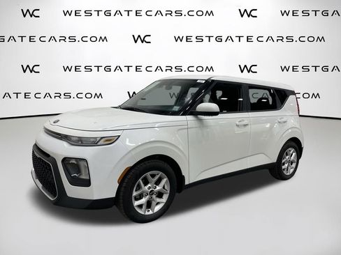 Used 2020 Kia Soul S image 1