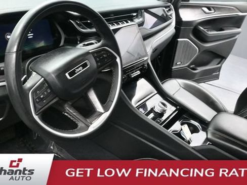 Used 2023 Jeep Grand Cherokee 4WD 4xe image 27