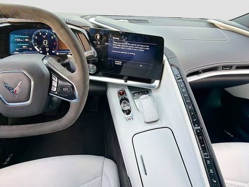 Used 2022 Chevrolet Corvette Stingray Preferred Conv w/ Battery Protection Package image 18