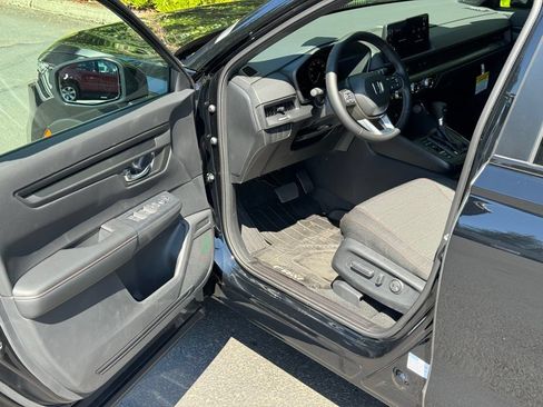 Certified 2026 Honda CR-V Sport image 6