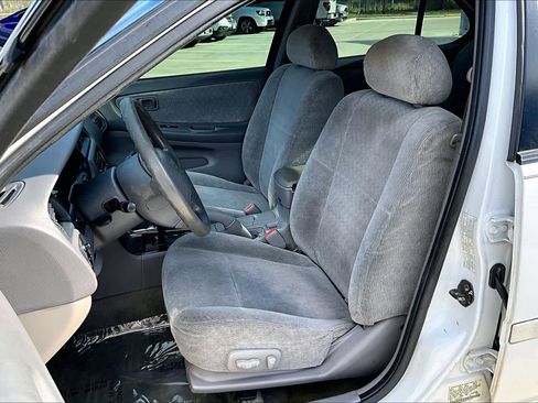 Used 2001 Nissan Altima GXE image 7