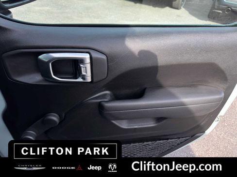 Certified 2023 Jeep Wrangler Sport image 15