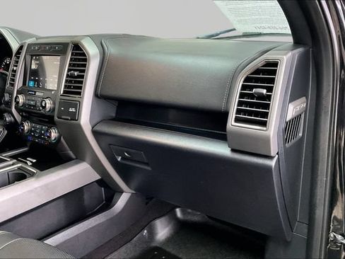 Used 2018 Ford F150 Raptor w/ Equipment Group 802A Luxury AWD/4WD image 18