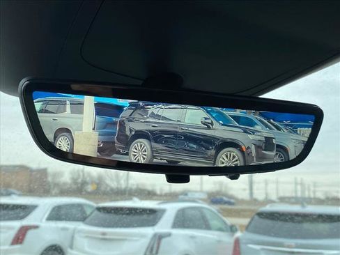 New 2025 Cadillac Escalade IQ Luxury 1 w/ Smart Trailering package image 8