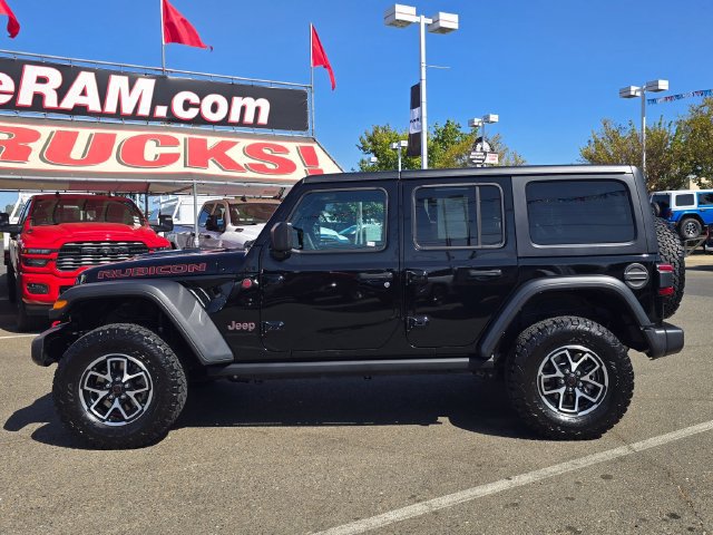 Certified 2025 Jeep Wrangler Unlimited Rubicon w/ Convenience Group AWD/4WD image 8