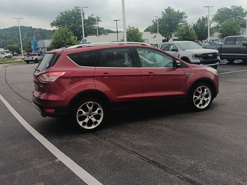 Used 2013 Ford Escape Titanium w/ Parking Technology Pkg AWD/4WD image 4