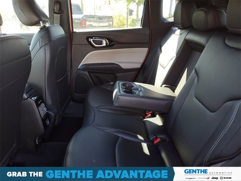 Used 2026 Jeep Compass Limited image 23