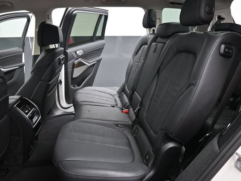 Used 2021 BMW X7 xDrive40i w/ Premium Package AWD/4WD image 28
