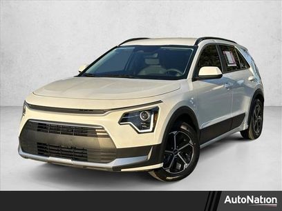Used 2023 Kia Niro LX