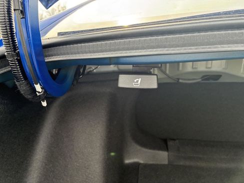 Used 2023 Honda Civic Sport image 11