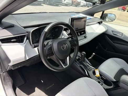 Certified 2024 Toyota Corolla SE w/ SE Package FWD image 11