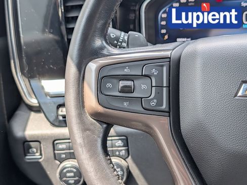 Used 2022 Chevrolet Silverado 1500 High Country w/ High Country Premium Package AWD/4WD image 26