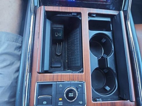 Used 2020 Lincoln Navigator Reserve AWD/4WD image 18