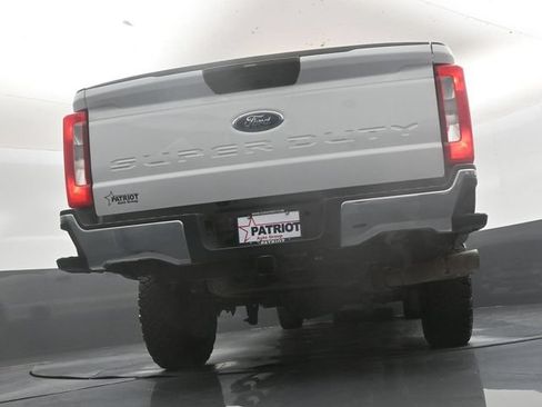 Used 2024 Ford F250 XLT w/ FX4 Off-Road Package AWD/4WD image 41