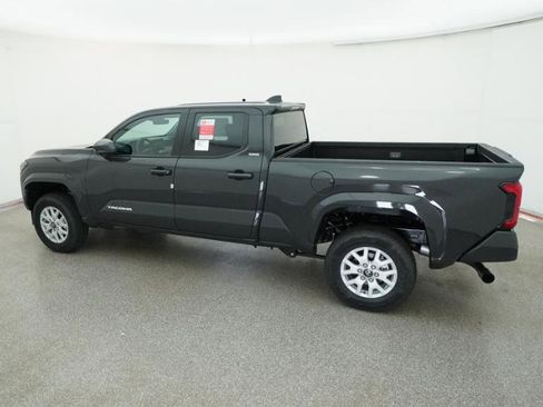 New 2026 Toyota Tacoma SR5 RWD image 9