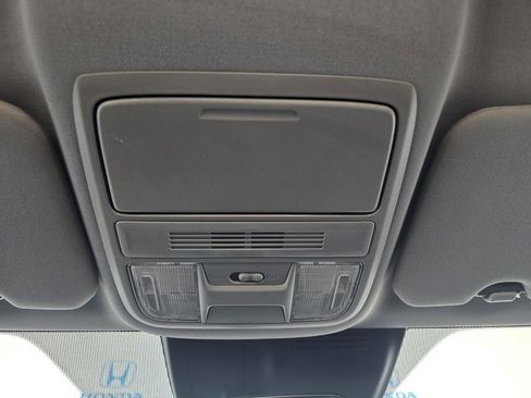 Used 2022 Honda CR-V LX image 18