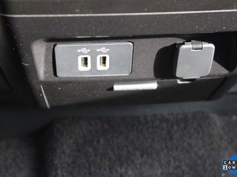 Used 2018 Ford F150 Lariat image 18