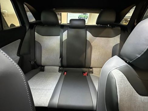 New 2025 Volkswagen ID.4 Pro AWD/4WD image 20