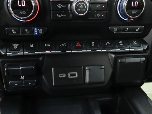 Used 2021 Chevrolet Silverado 3500 High Country w/ Z71 Off-Road Package image 41