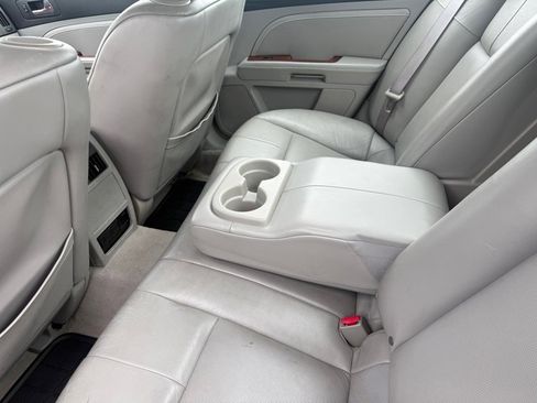 Used 2007 Cadillac STS w/ Preferred Equipment Group image 15