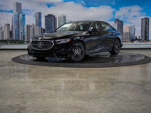 Used 2027 Mercedes-Benz E 450 4MATIC Sedan image 2