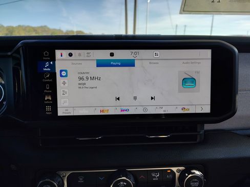 New 2026 Jeep Gladiator Sport image 21